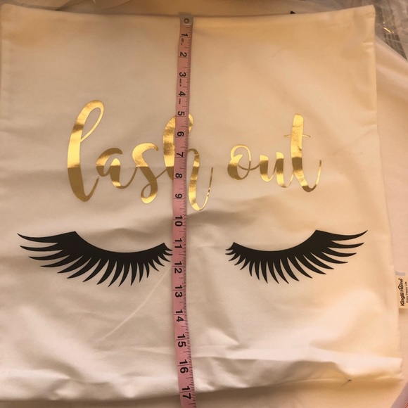 NEW Lash Out White Pillow Cover - Picture 4 of 6